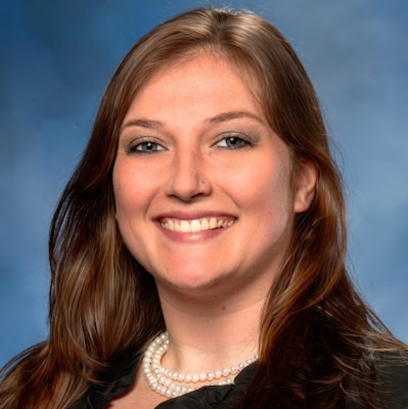 Meet your Posher, Laura - Picture 1 of 1